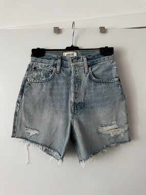 AGOLDE Riley Short. NWOT size 23